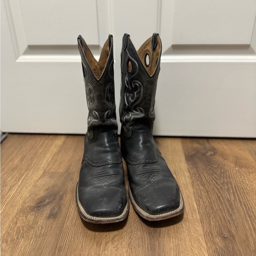 Classic Black Leather Cowboy Boots